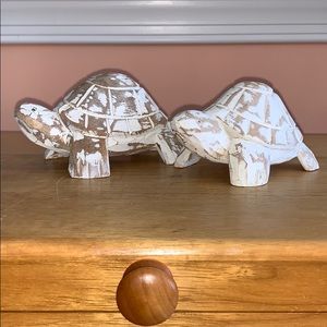 Turtle Salt & Pepper Shakers, carved wooden